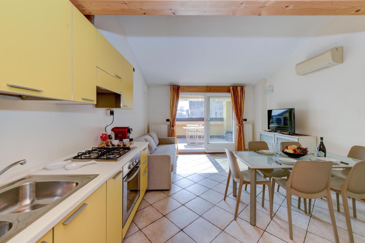 Sunset Apartment Home & Terrace Sirmione Exterior photo